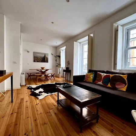 Bright And Sunny Apartman *