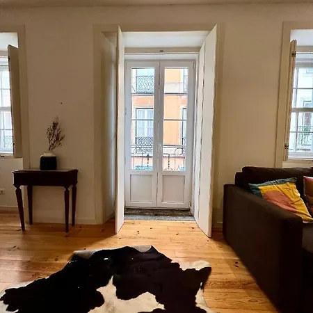 Bright And Sunny Апартаменти