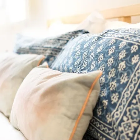 Bright And Sunny Lisboa