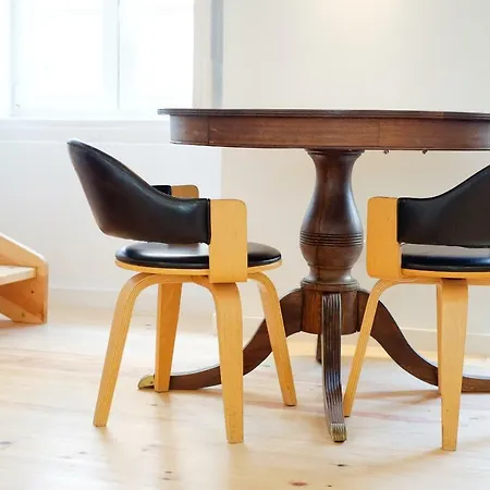 Апартаменти Bright And Sunny *