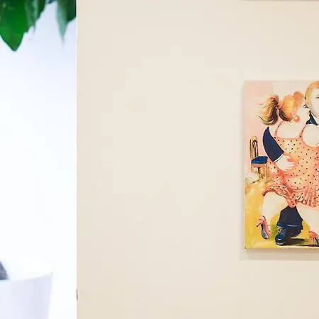 Bright And Sunny Appartement