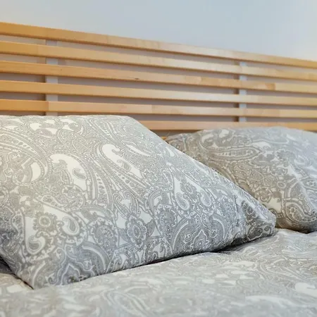 Bright And Sunny Lisboa